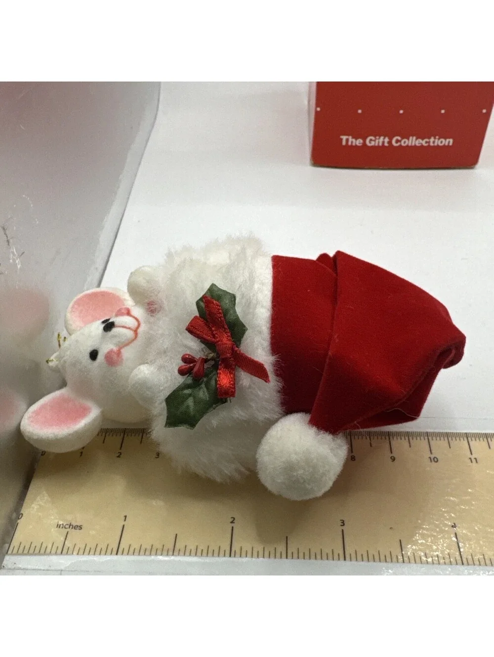 Vintage Avon Christmas Ornament Peek-A-Boo Mouse Ornament Red Santa's Hat W/ Box